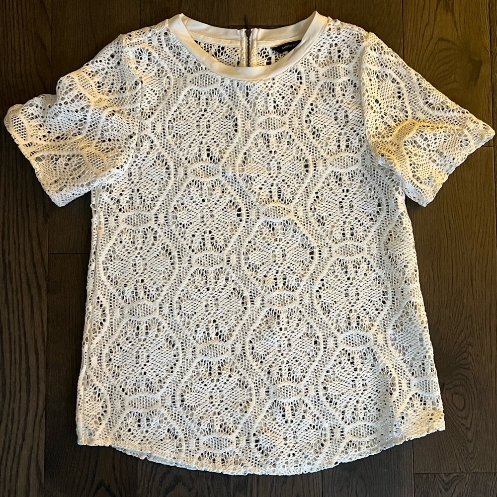 Banana Republic Olive Crochet Top. Size Small!
